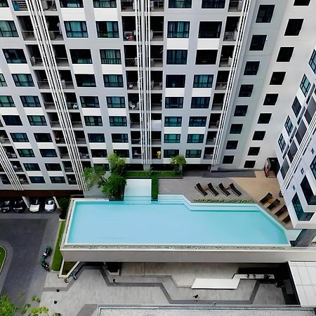 The Base Apartments At Central Pattaya Exteriör bild