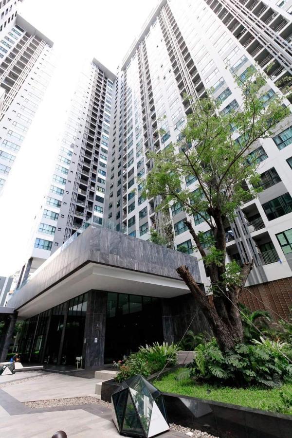 The Base Apartments At Central Pattaya Exteriör bild