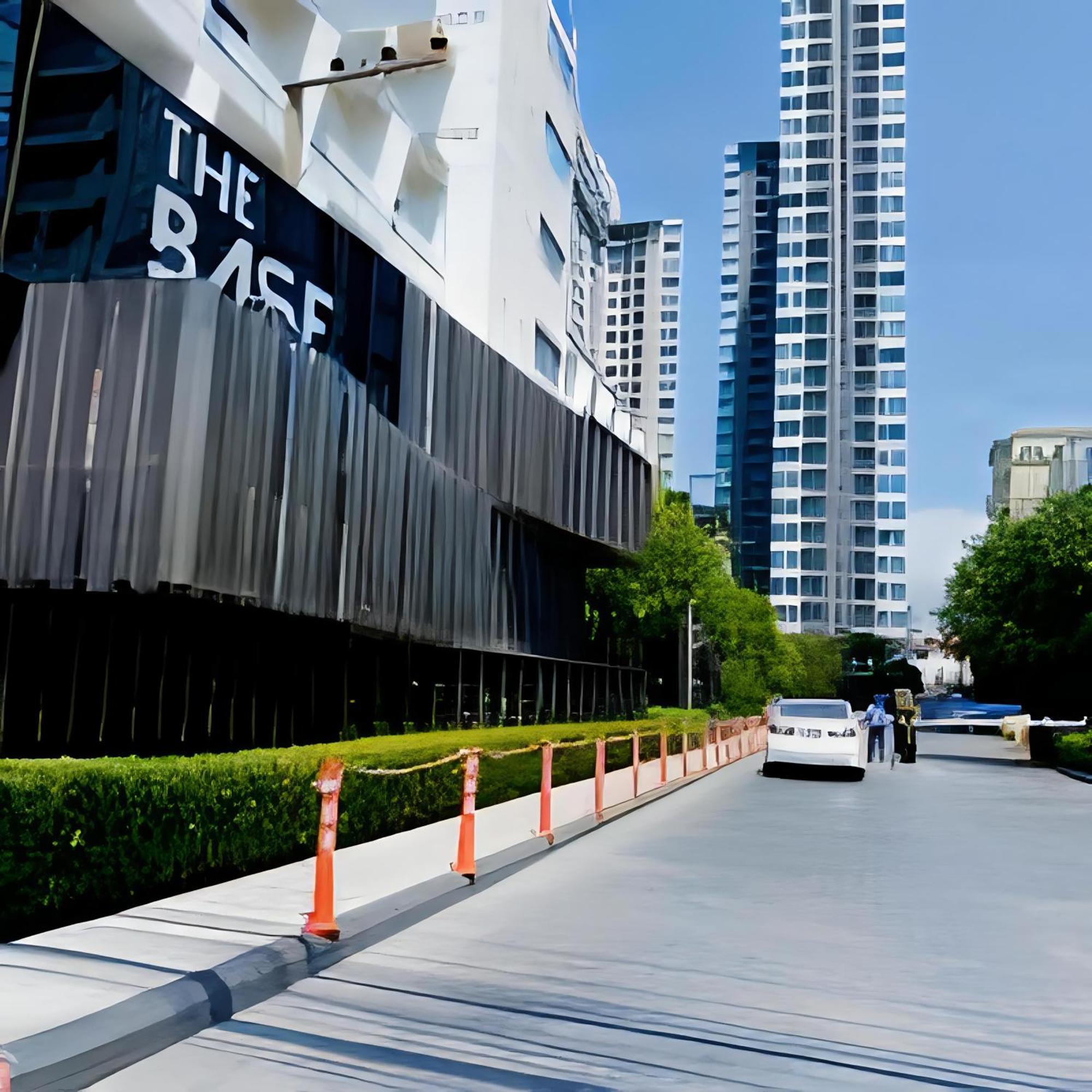 The Base Apartments At Central Pattaya Exteriör bild